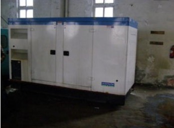 和庆镇康明斯150kw大型柴油二手发电机组